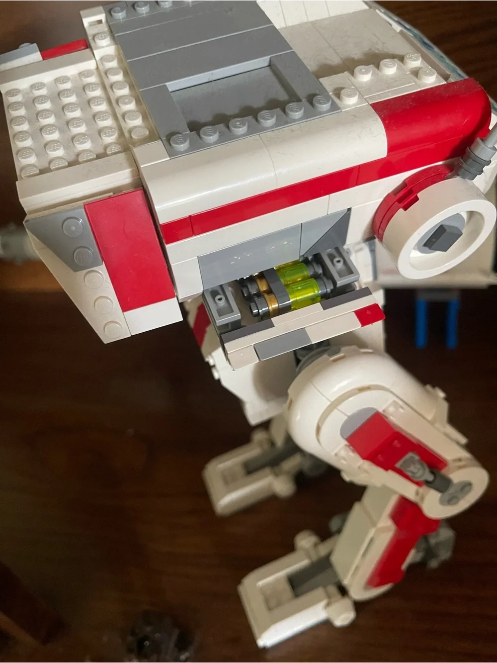 LEGO Star Wars BD-1 Droid Model